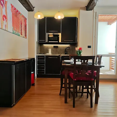 Hostdomus - Alpine Escape Apartmán *