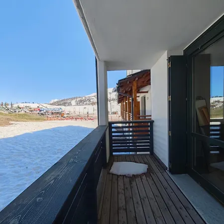 Hostdomus - Alpine Escape 아파트