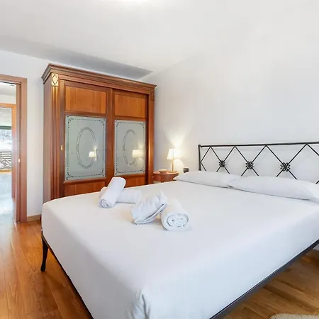 Hostdomus - Alpine Escape