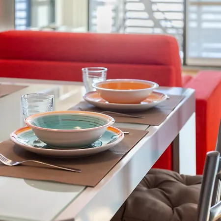 Apartment Hostdomus - Alpine Escape