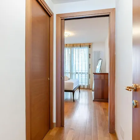 Apartment Hostdomus - Alpine Escape *